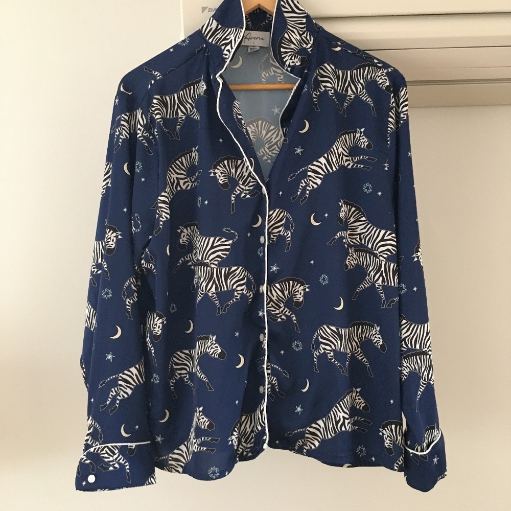 Averie zebra print starry night satin pajamas sz Large